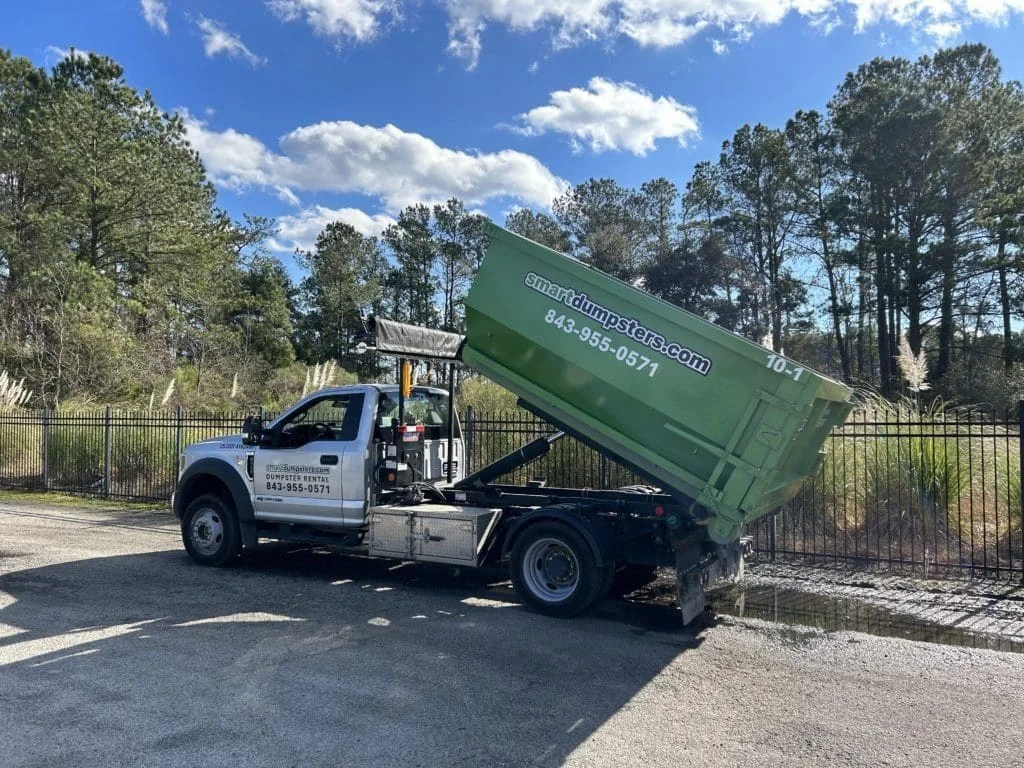 rent dumpster in Goose Creek