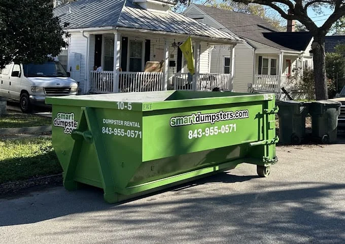 10 yard dumpster rental | Smart Dumpsters